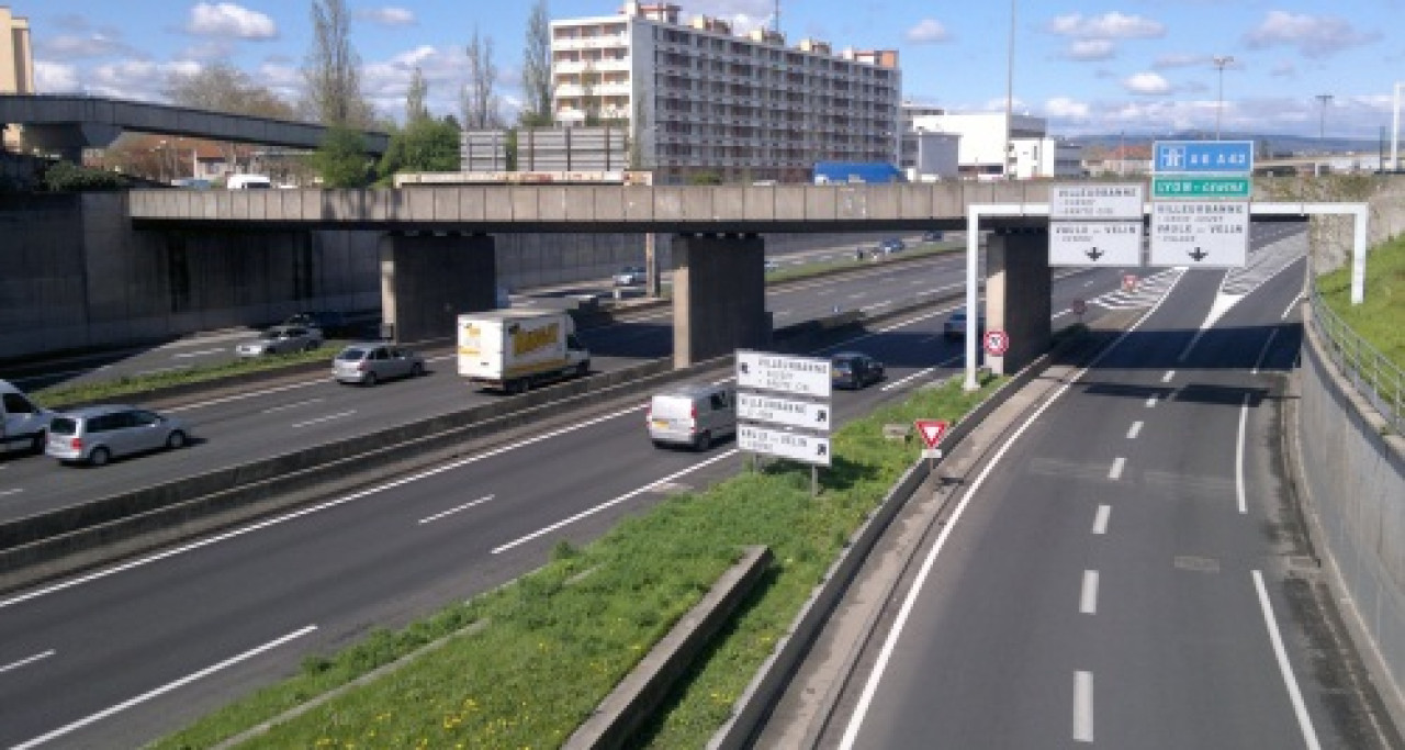 Périphérique Nord : un exercice de sécurité civile sous le tunnel de la Duchère