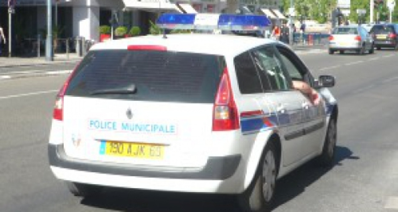 Un SDF de 22 ans interpell&eacute; en voiture sans permis et sans assurance