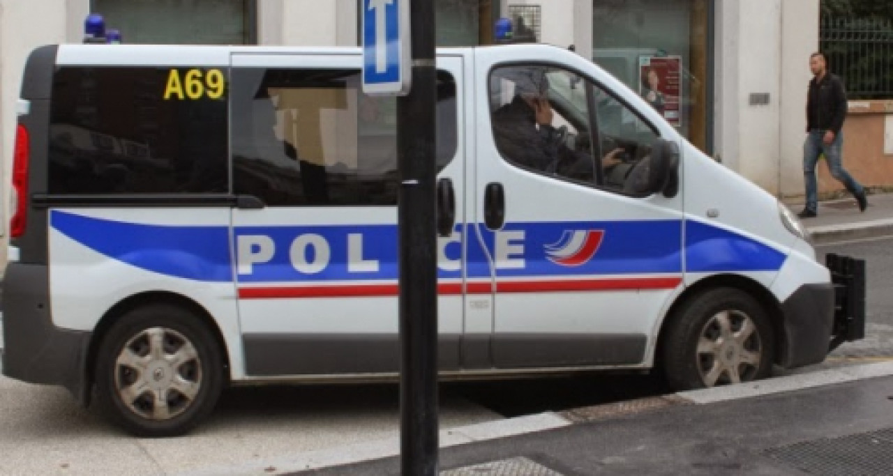 Lyon : il remplit des véhicules de métaux volés Lyon : il remplit des véhicules de métaux volés