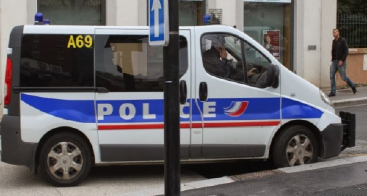 Lyon : Ivre, il percute des motos et refuse d’obéir aux policiers Lyon : Ivre, il percute des motos et refuse d’obéir aux policiers