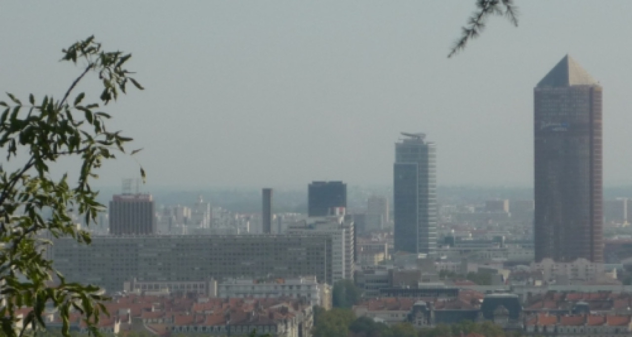 Bilan d’étape positif pour le Plan climat énergie du Grand Lyon Bilan d’étape positif pour le Plan climat énergie du Grand Lyon