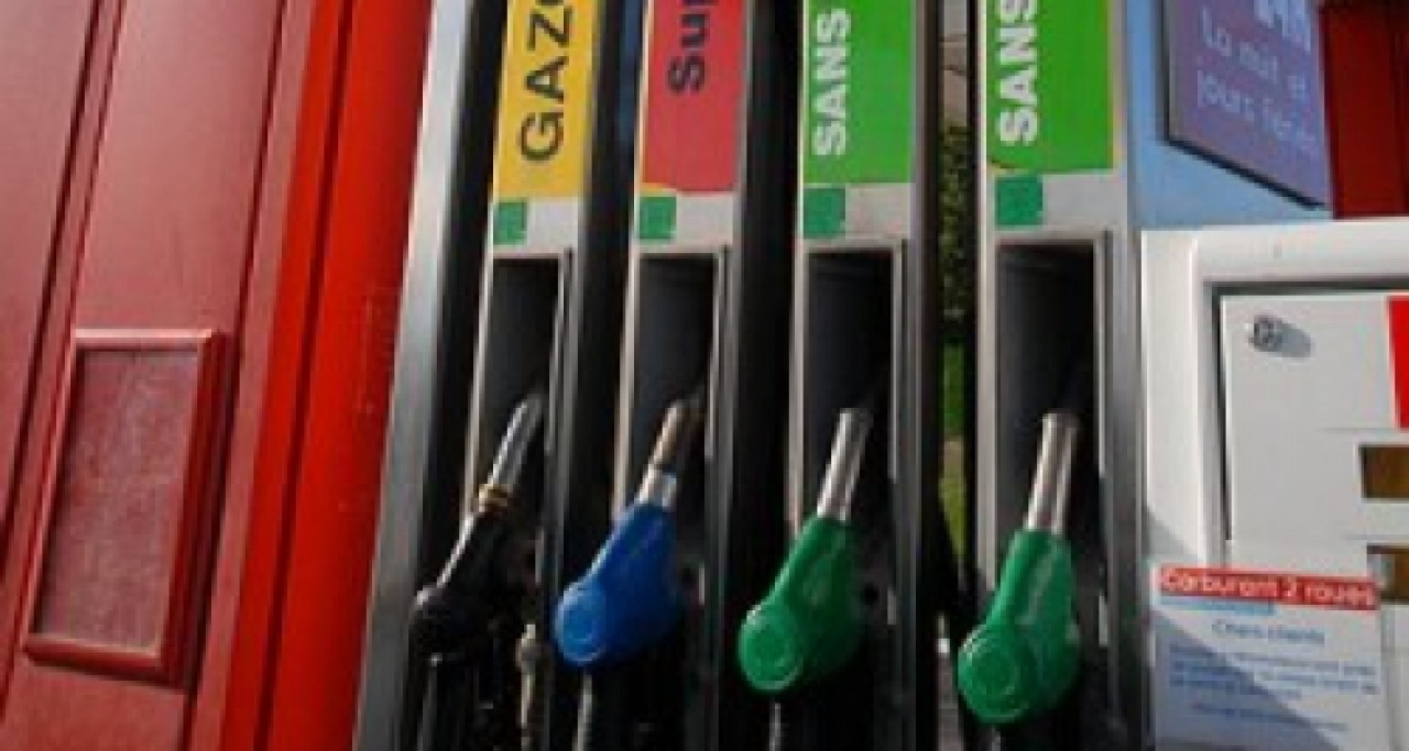 Lyon : au moins 50 000 litres de gazole achetés avec des cartes piratées Lyon : au moins 50 000 litres de gazole achetés avec des cartes piratées