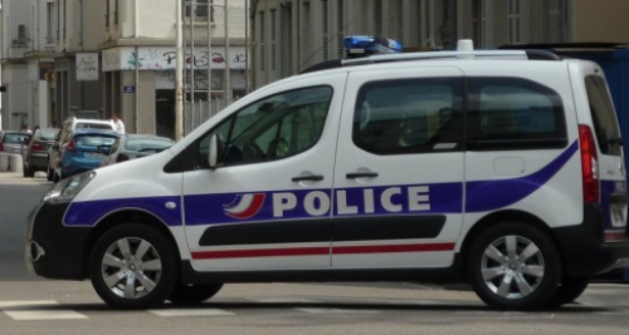 Une BMW achetée avec un chèque volé retrouvée à Villeurbanne Une BMW achetée avec un chèque volé retrouvée à Villeurbanne
