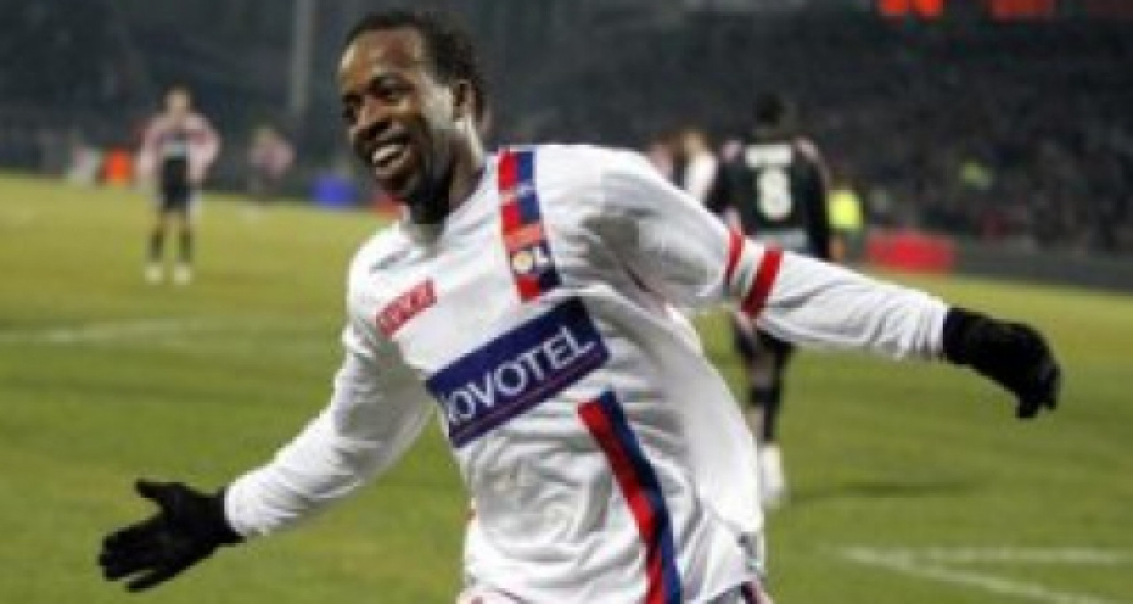 Govou rejoint Giuly à Chasselay Govou rejoint Giuly à Chasselay