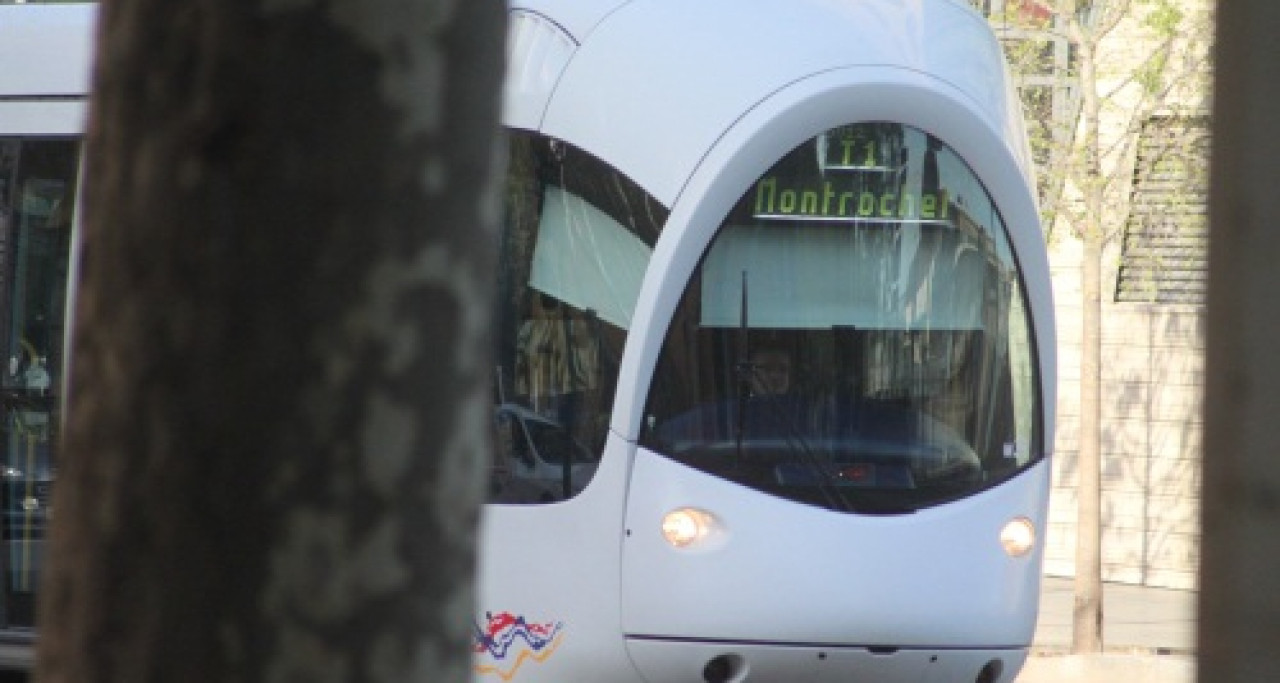 Prolongement du T1 à Debourg : premiers essais le 16 décembre Prolongement du T1 à Debourg : premiers essais le 16 décembre