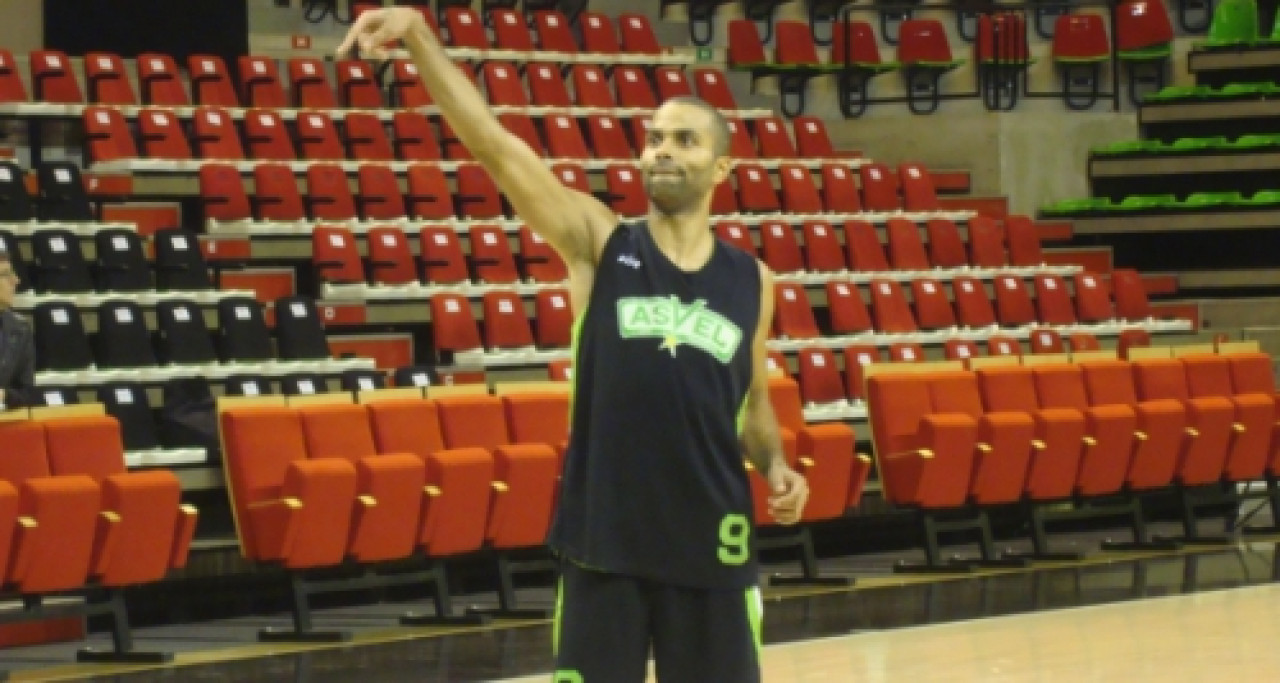 Tony Parker en tête du classement des légendes du sport 2013 Tony Parker en tête du classement des légendes du sport 2013