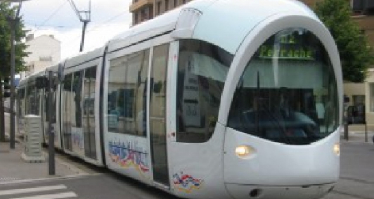 Le T2 qui dessert le campus de la porte des Alpes sera renforc&eacute;