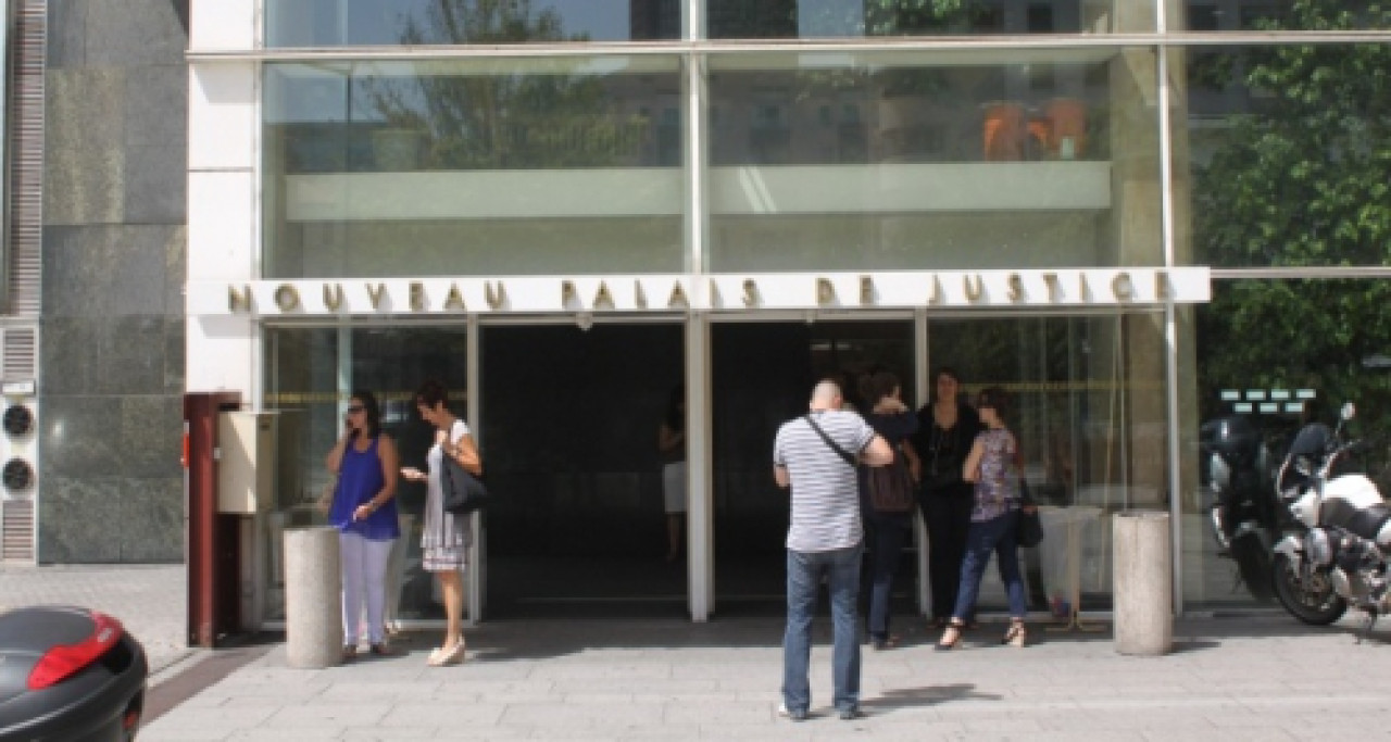 Assises du Rhône : deux hommes comparaissent pour un braquage loupé Assises du Rhône : deux hommes comparaissent pour un braquage loupé