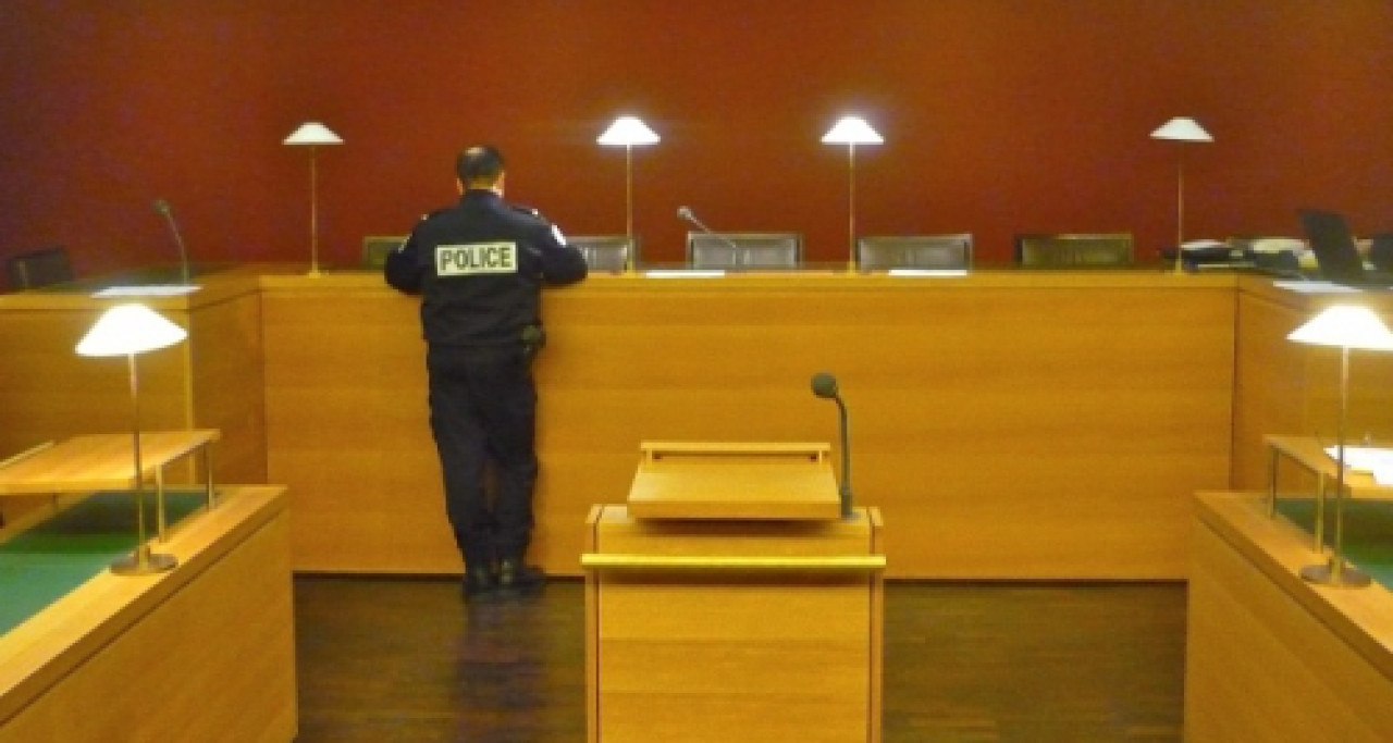 Un homme ivre frappe une petite fille à Villeurbanne Un homme ivre frappe une petite fille à Villeurbanne