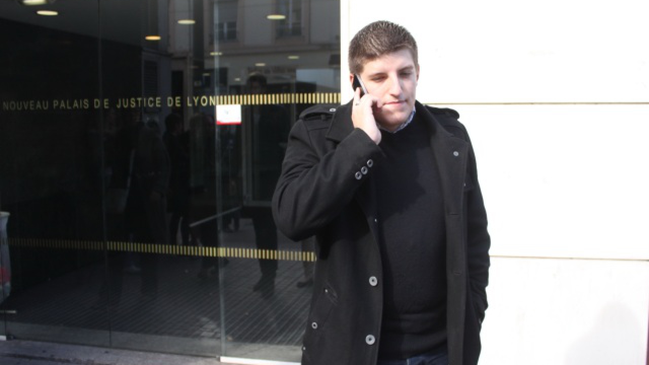 Alexandre Gabriac également mis en examen pour avoir refusé de dissoudre son groupuscule nationaliste Alexandre Gabriac également mis en examen pour avoir refusé de dissoudre son groupuscule nationaliste