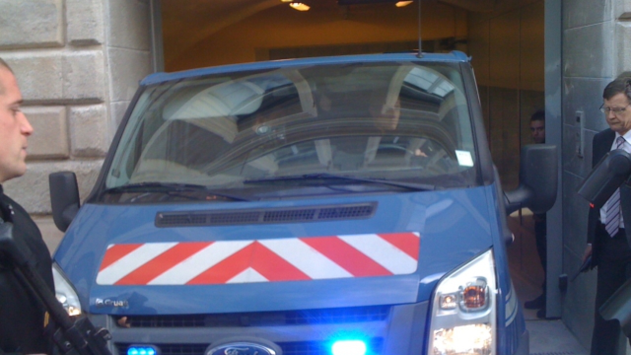 Le directeur d'école pédophile de Villefontaine a été écroué Le directeur d'école pédophile de Villefontaine a été écroué