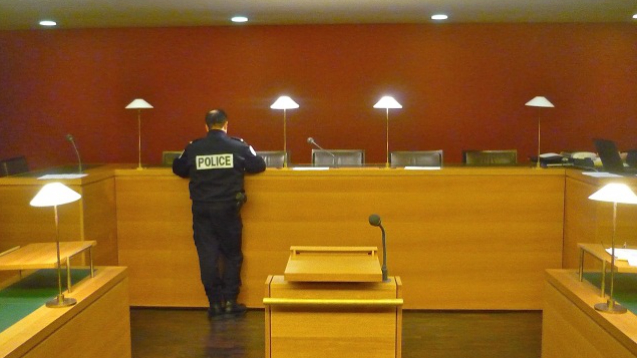 Rhône : une veuve pacsée saisit la Cour européenne des droits de l'Homme pour toucher une pension Rhône : une veuve pacsée saisit la Cour européenne des droits de l'Homme pour toucher une pension