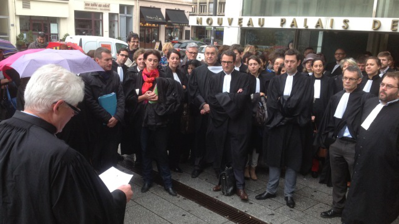 La grève du tribunal de commerce de Lyon suspendue La grève du tribunal de commerce de Lyon suspendue