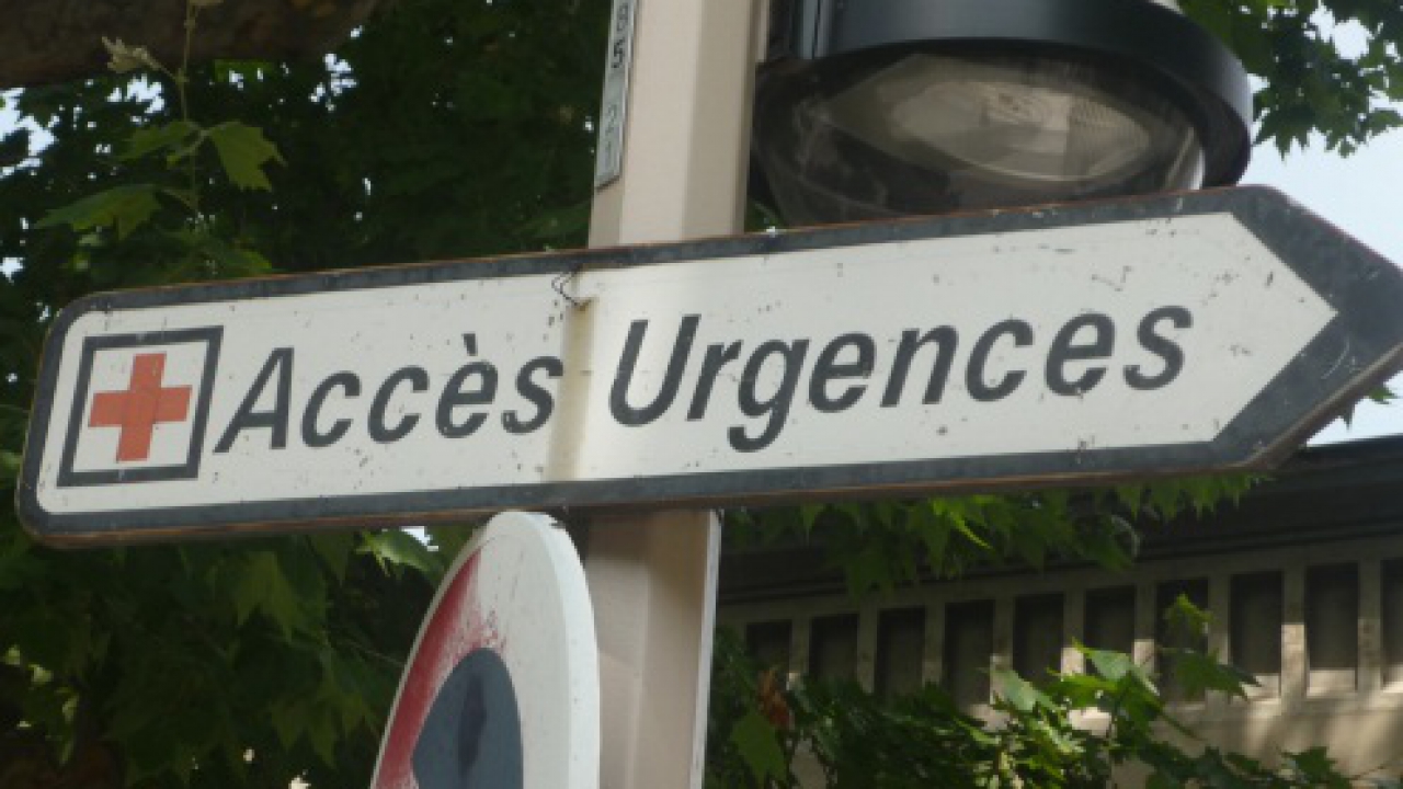 Un an de prison pour avoir outragé des pompiers et une infirmière Un an de prison pour avoir outragé des pompiers et une infirmière