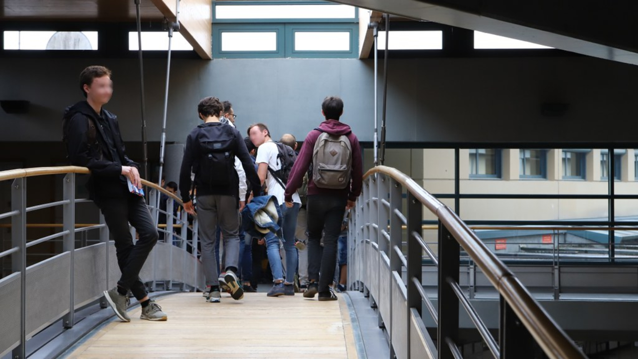 Découvrez le palmarès des meilleurs collèges et lycées du Rhône !