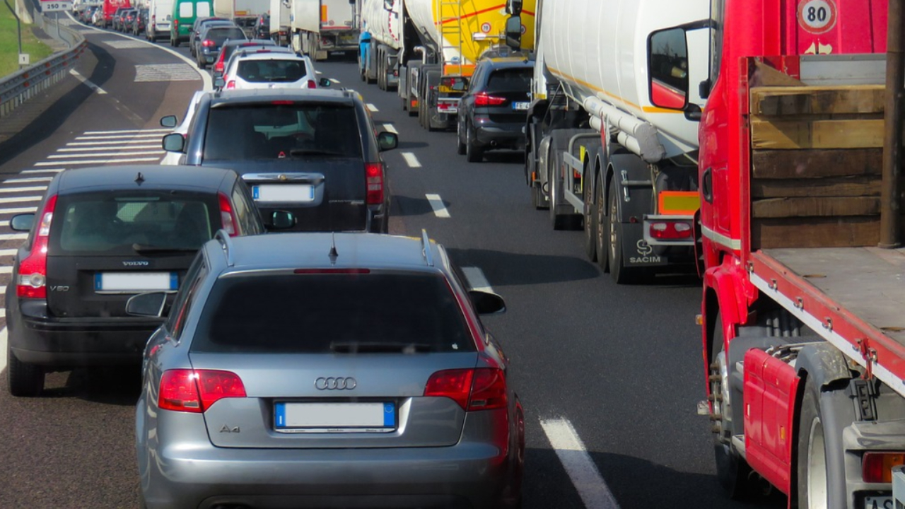 Du monde sur les routes d'Auvergne-Rhône-Alpes ce weekend Du monde sur les routes d'Auvergne-Rhône-Alpes ce weekend
