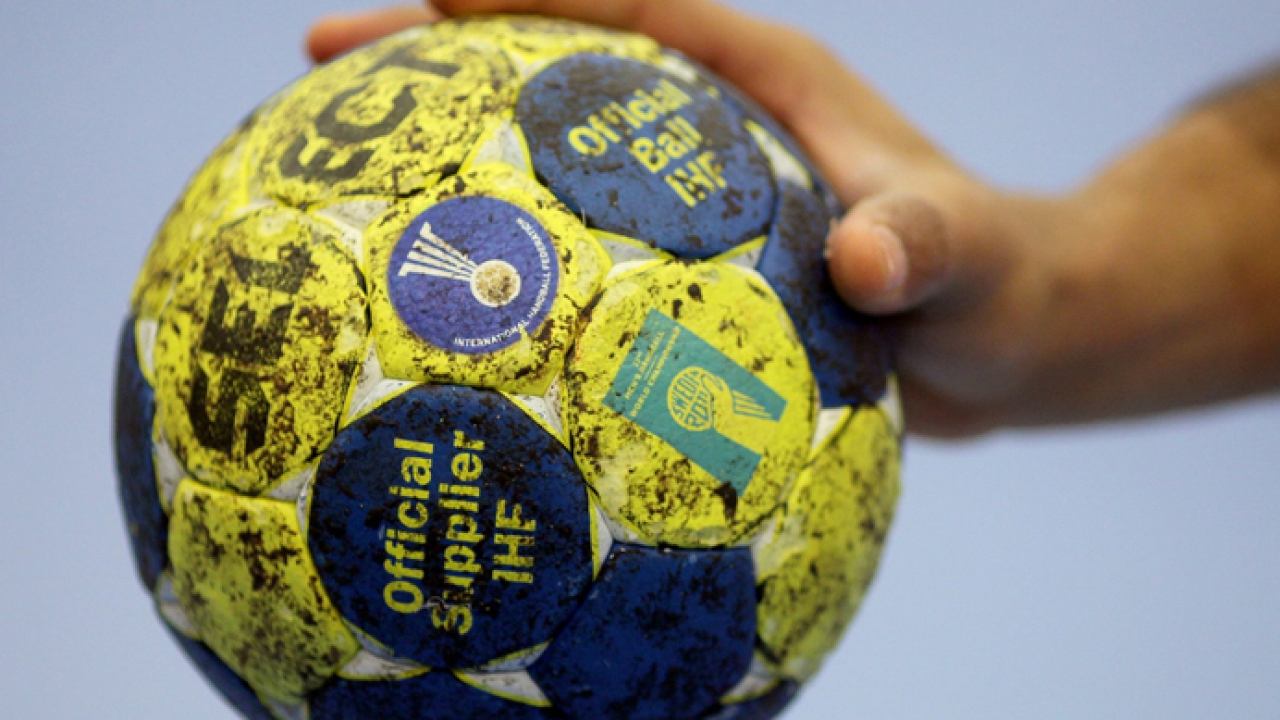 Les handballeurs tricolores ont d&eacute;but&eacute; le Mondial au Qatar par un succ&egrave;s contre la R&eacute;publique tch&egrave;que (30-27)