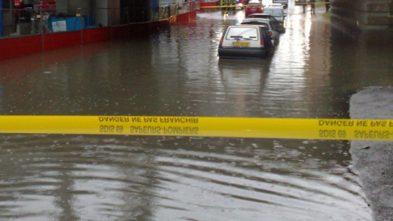 Inondations dans le Rhône : l’A47 coupée dans les deux sens Inondations dans le Rhône : l’A47 coupée dans les deux sens