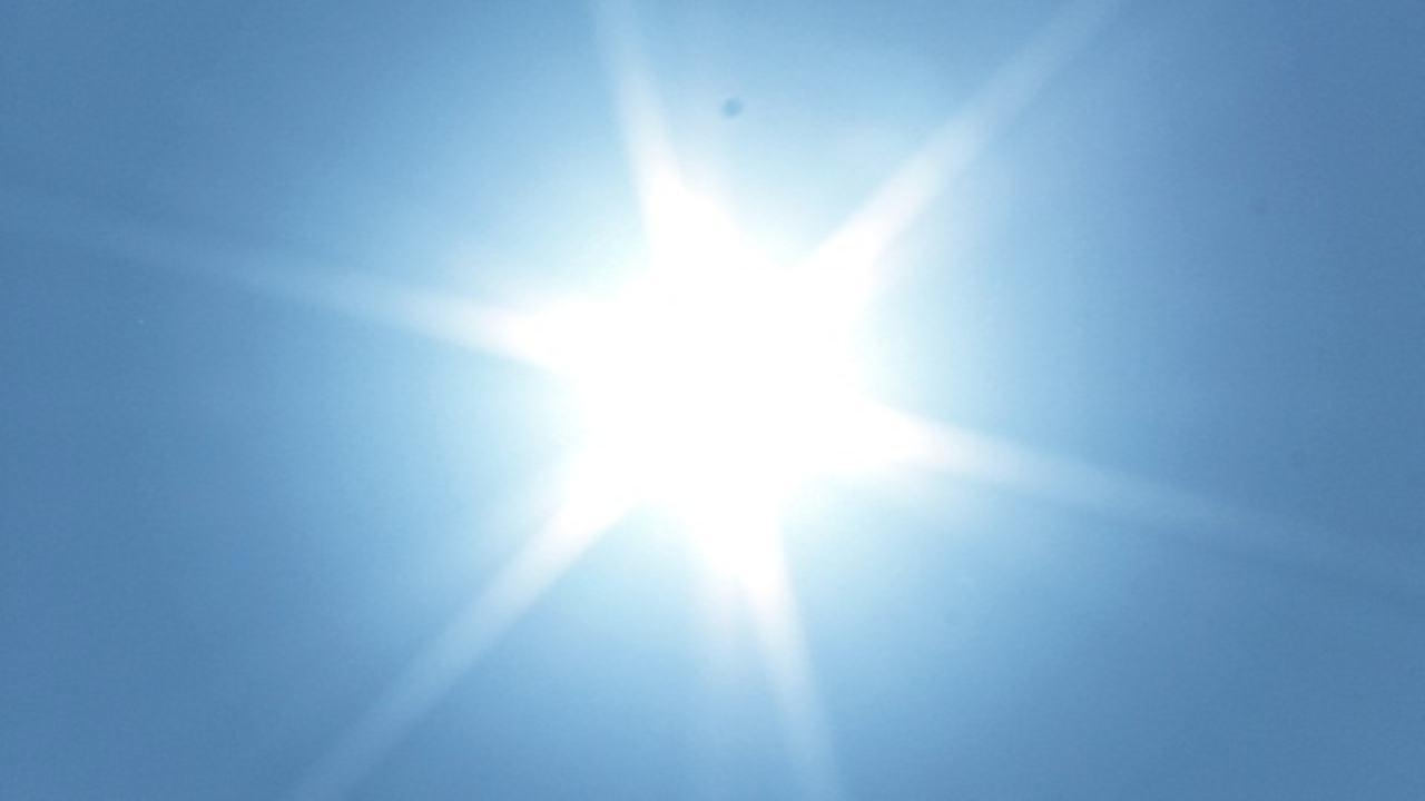 Jusqu'à 37 degrés attendus ce week-end à Lyon ! Jusqu'à 37 degrés attendus ce week-end à Lyon !