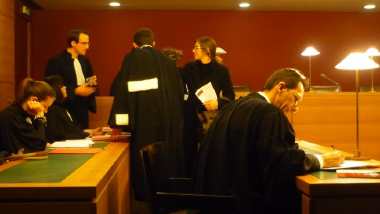 Rixe mortelle dans un foyer à Villeurbanne : l’auteur présumé du coup de feu écroué Rixe mortelle dans un foyer à Villeurbanne : l’auteur présumé du coup de feu écroué