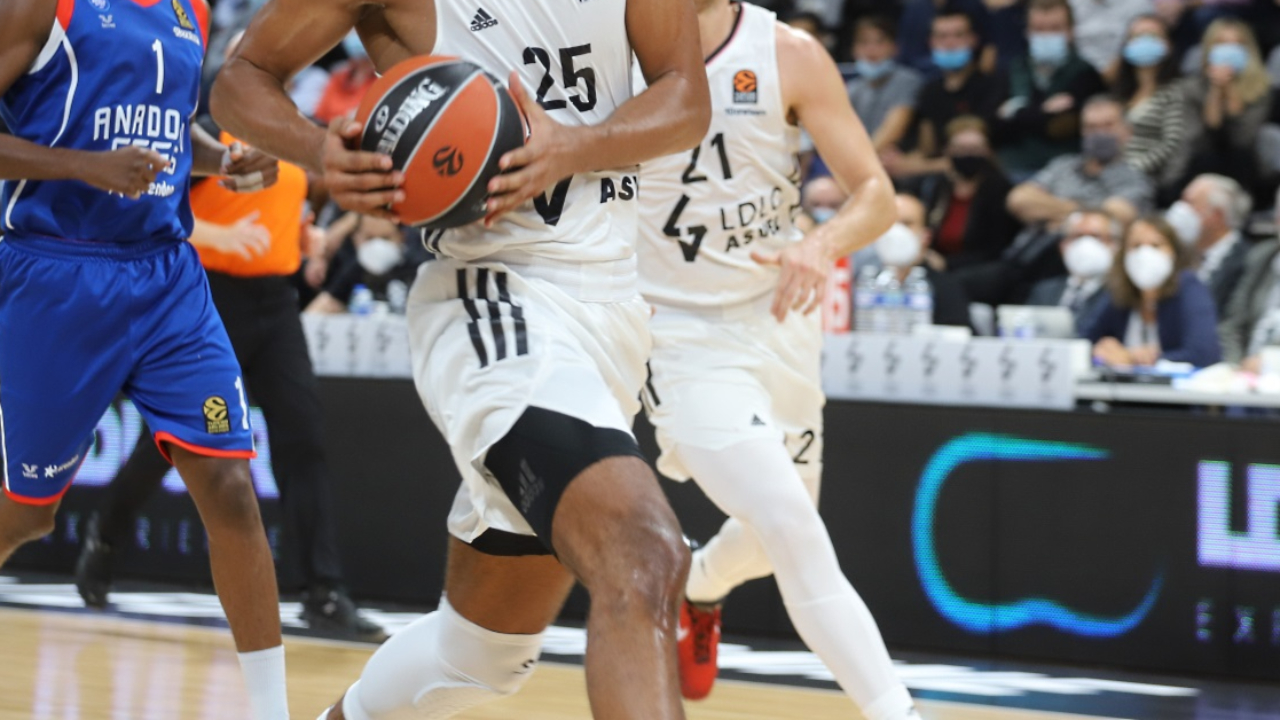 L'ASVEL poursuit sa série de victoires