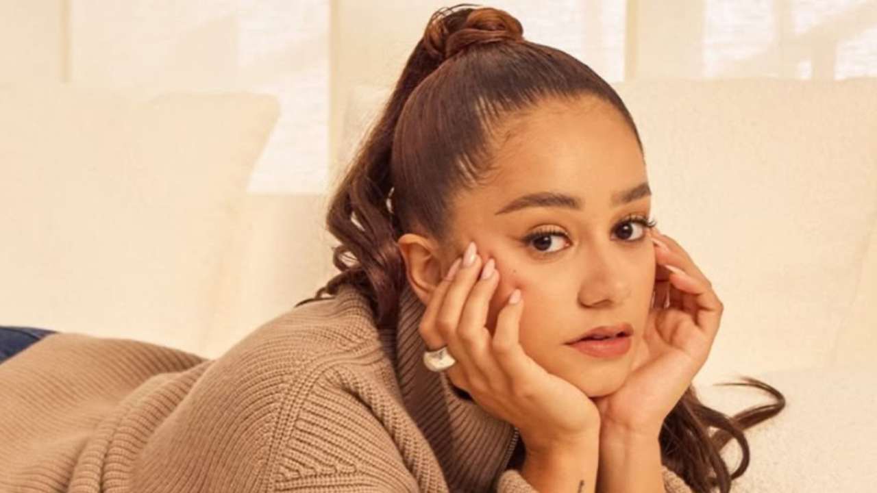 L'influenceuse Léna Situations etait a lyon les 20, 21 et 22 décembre ! L'influenceuse Léna Situations etait a lyon les 20, 21 et 22 décembre !