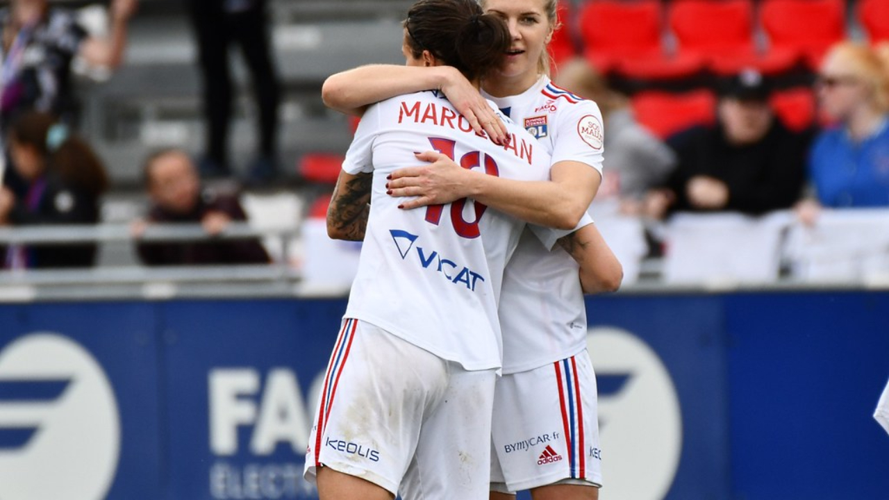 L'OL féminin à nouveau champion de France L'OL féminin à nouveau champion de France