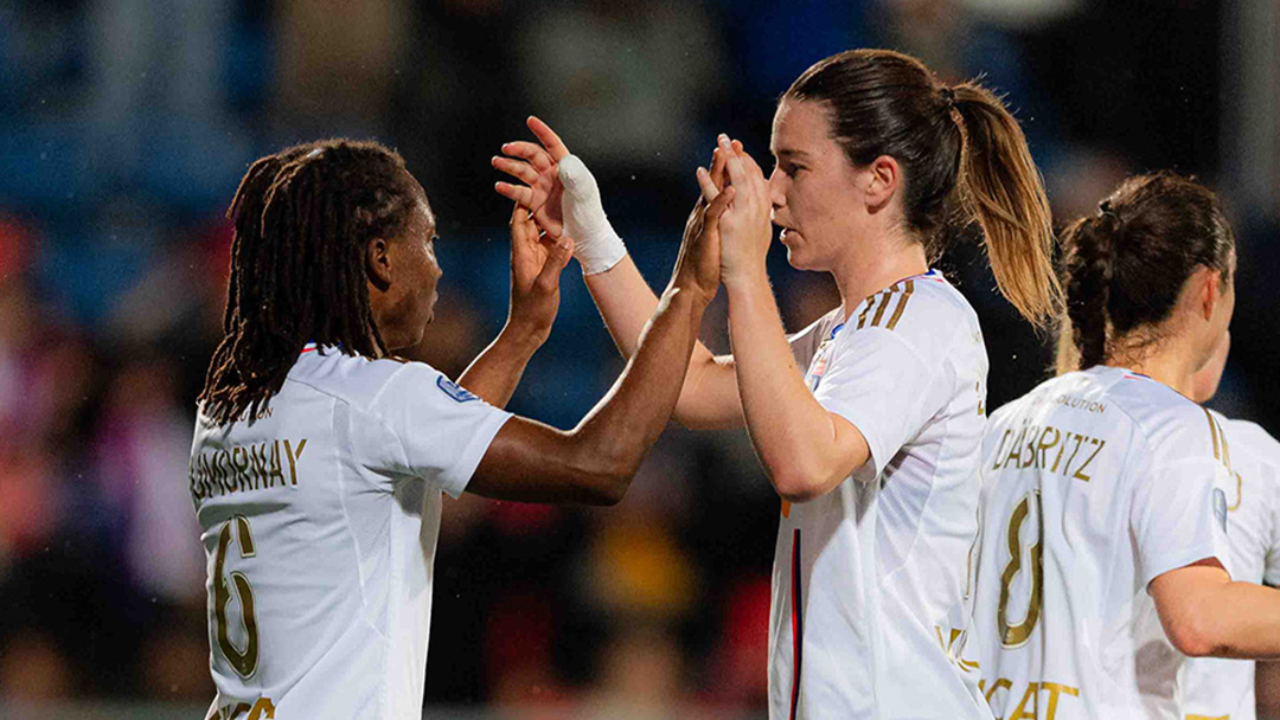 L'OL féminin solide face au Havre (3-0) L'OL féminin solide face au Havre (3-0)