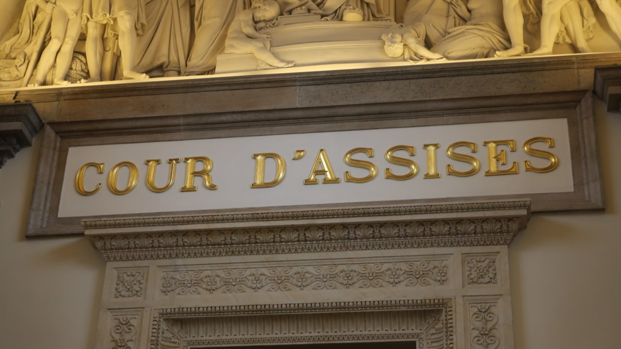 Le procès d'un féminicide devant les assises de Lyon