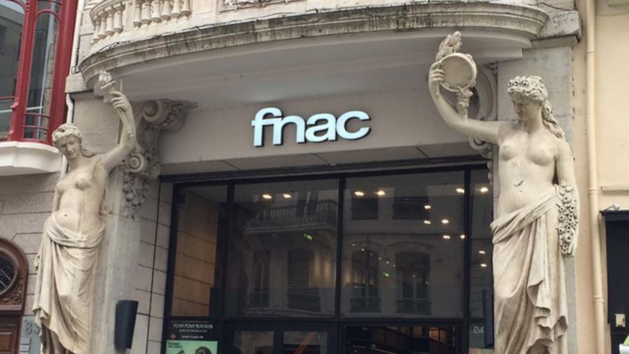 Les salariés de la Fnac en grève ce jeudi à Lyon Les salariés de la Fnac en grève ce jeudi à Lyon