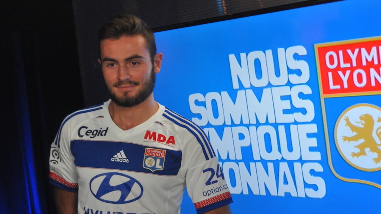 Lucas Tousart s’engage avec l’OL Lucas Tousart s’engage avec l’OL