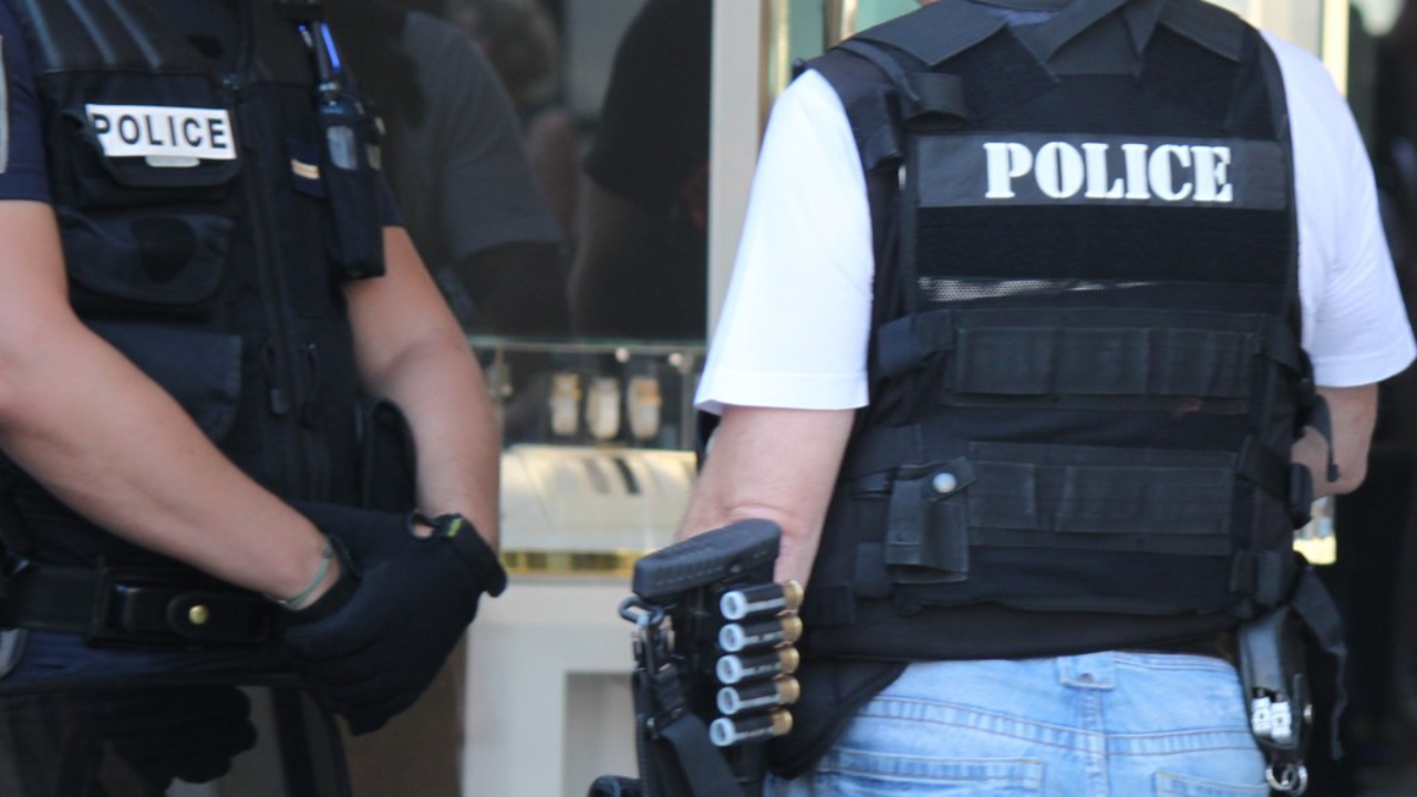 Lyon : un mort dans une fusillade à Ecully Lyon : un mort dans une fusillade à Ecully