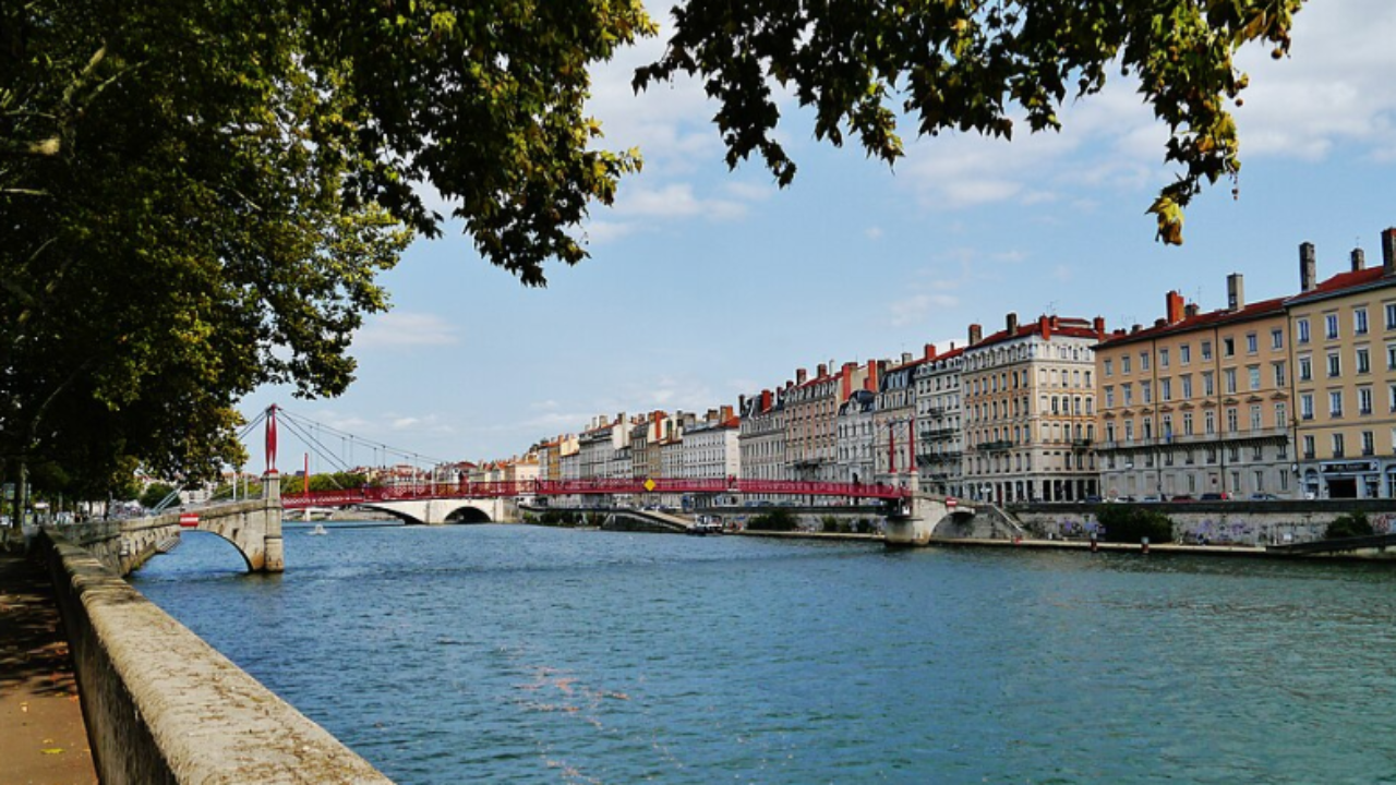 Lyon : va-t-on pouvoir se baigner dans la Saône en 2027 ?