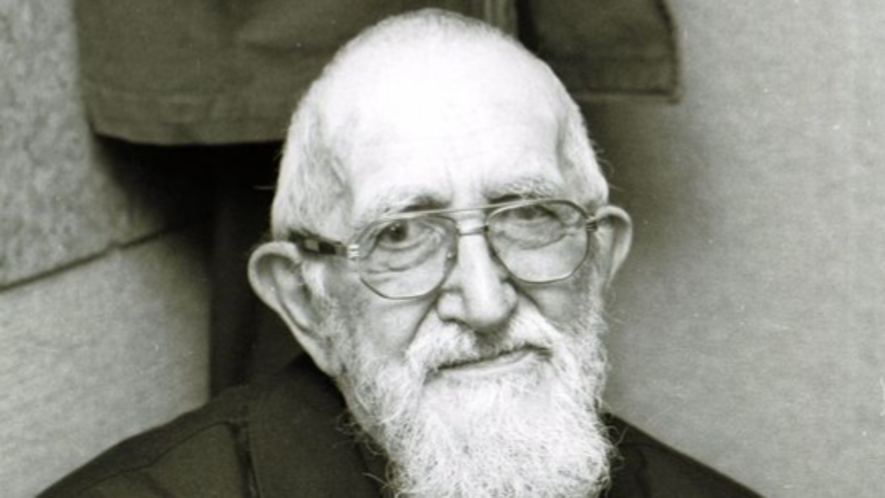 Place Abbé-Pierre à Lyon : les habitants de la Duchère invités à choisir un nouveau nom Place Abbé-Pierre à Lyon : les habitants de la Duchère invités à choisir un nouveau nom