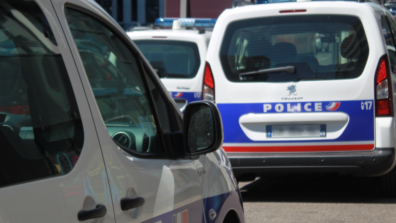 Lyon : un vol à main armée dans un bureau de tabac Lyon : un vol à main armée dans un bureau de tabac