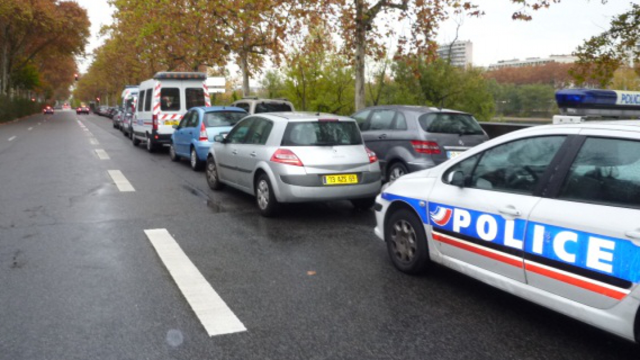 Femme tuée à l’arme blanche à Bron : son fils mis en examen Femme tuée à l’arme blanche à Bron : son fils mis en examen
