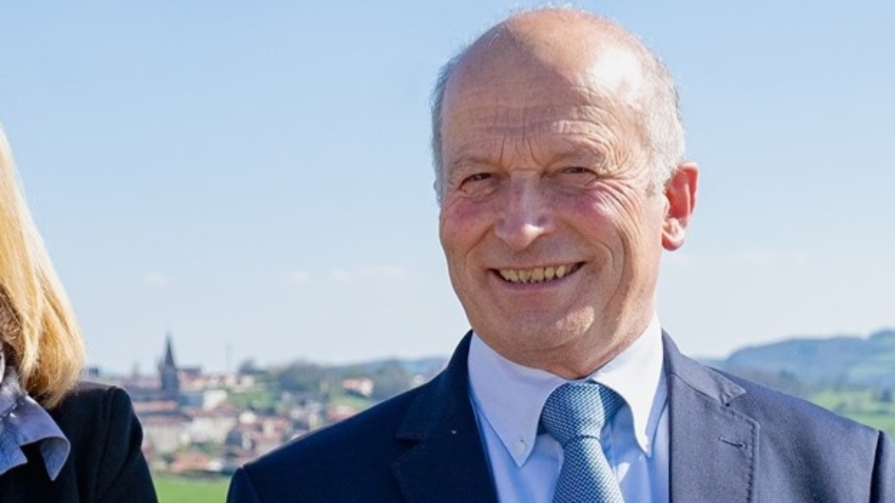 Près de Lyon : un maire mis en examen Près de Lyon : un maire mis en examen