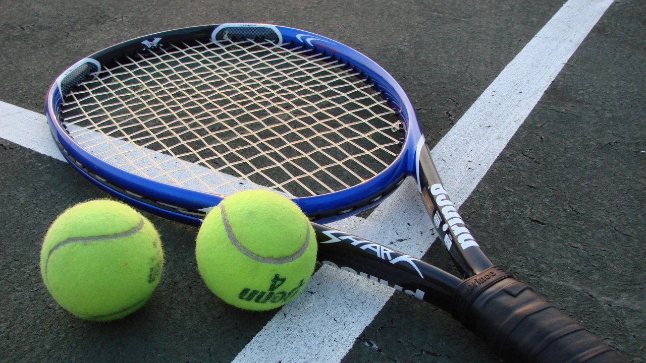 Tennis : un jeune Lyonnais vainqueur du plus long point de l’histoire Tennis : un jeune Lyonnais vainqueur du plus long point de l’histoire