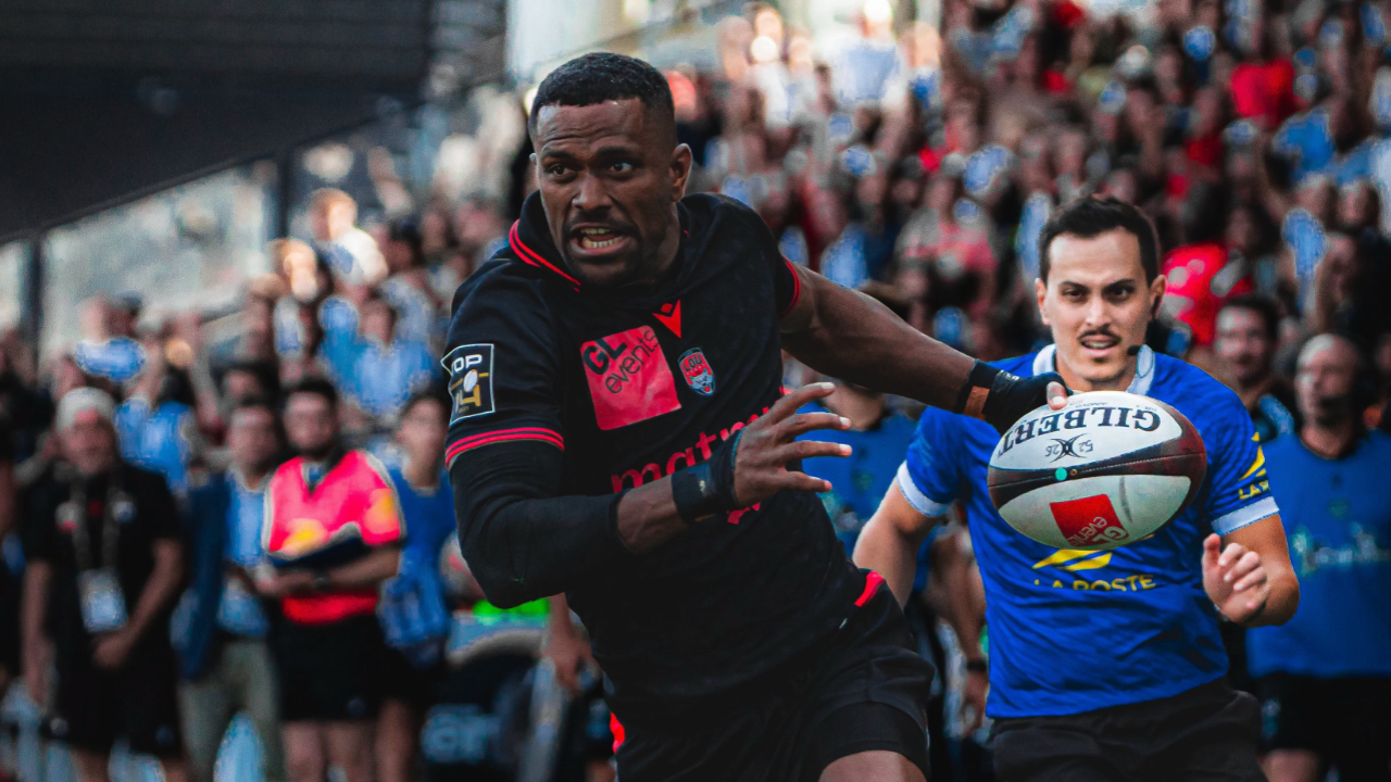 Top 14 : le LOU &eacute;crase Pau, d&eacute;croche le bonus offensif et prend provisoirement la t&ecirc;te