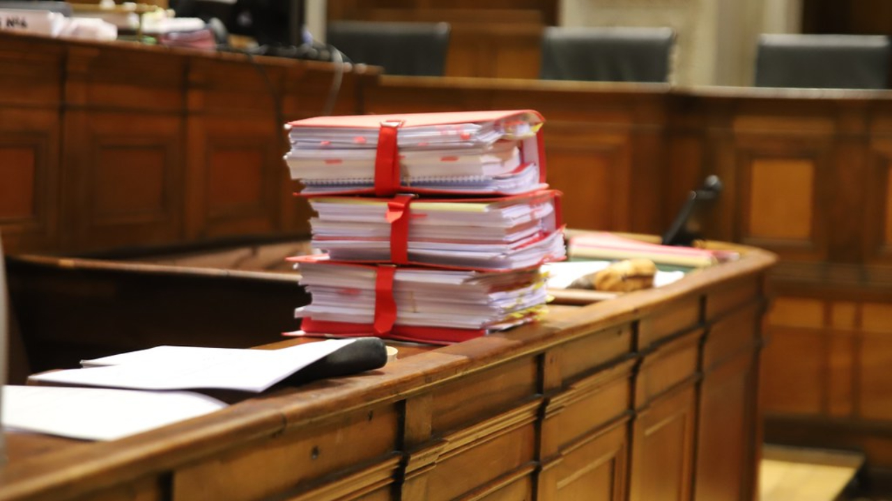 Un an de prison ferme pour avoir agressé une infirmière à Vénissieux