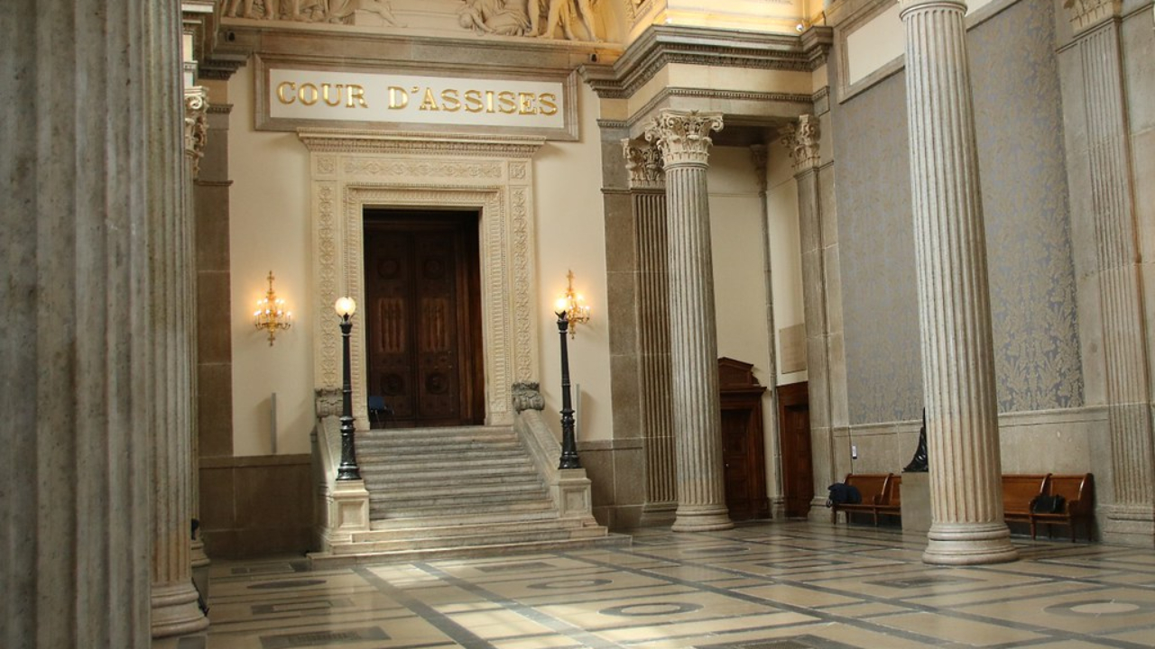 Une femme jugée devant la cour d'Assises du Rhône pour le meurtre de son mari Une femme jugée devant la cour d'Assises du Rhône pour le meurtre de son mari