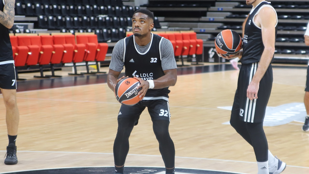 Victoire de l'ASVEL contre Cholet