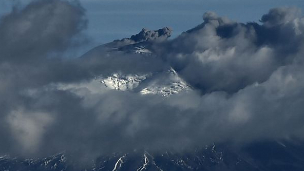 Le réveil du volcan Cotopaxi en Equateur a entraîné une réaction inattendue du gouvernement : la censure de toute information concernant l'éruption
