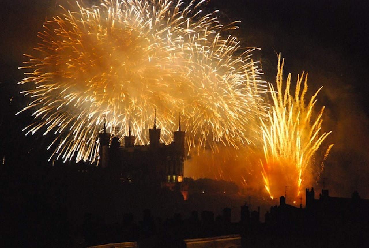 14 juillet : où voir les meilleurs feux d'artifice à Lyon et dans ses alentours ? 14 juillet : où voir les meilleurs feux d'artifice à Lyon et dans ses alentours ?