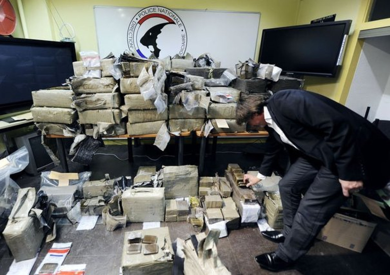 Affaire Neyret: et maintenant du cannabis? Affaire Neyret: et maintenant du cannabis?