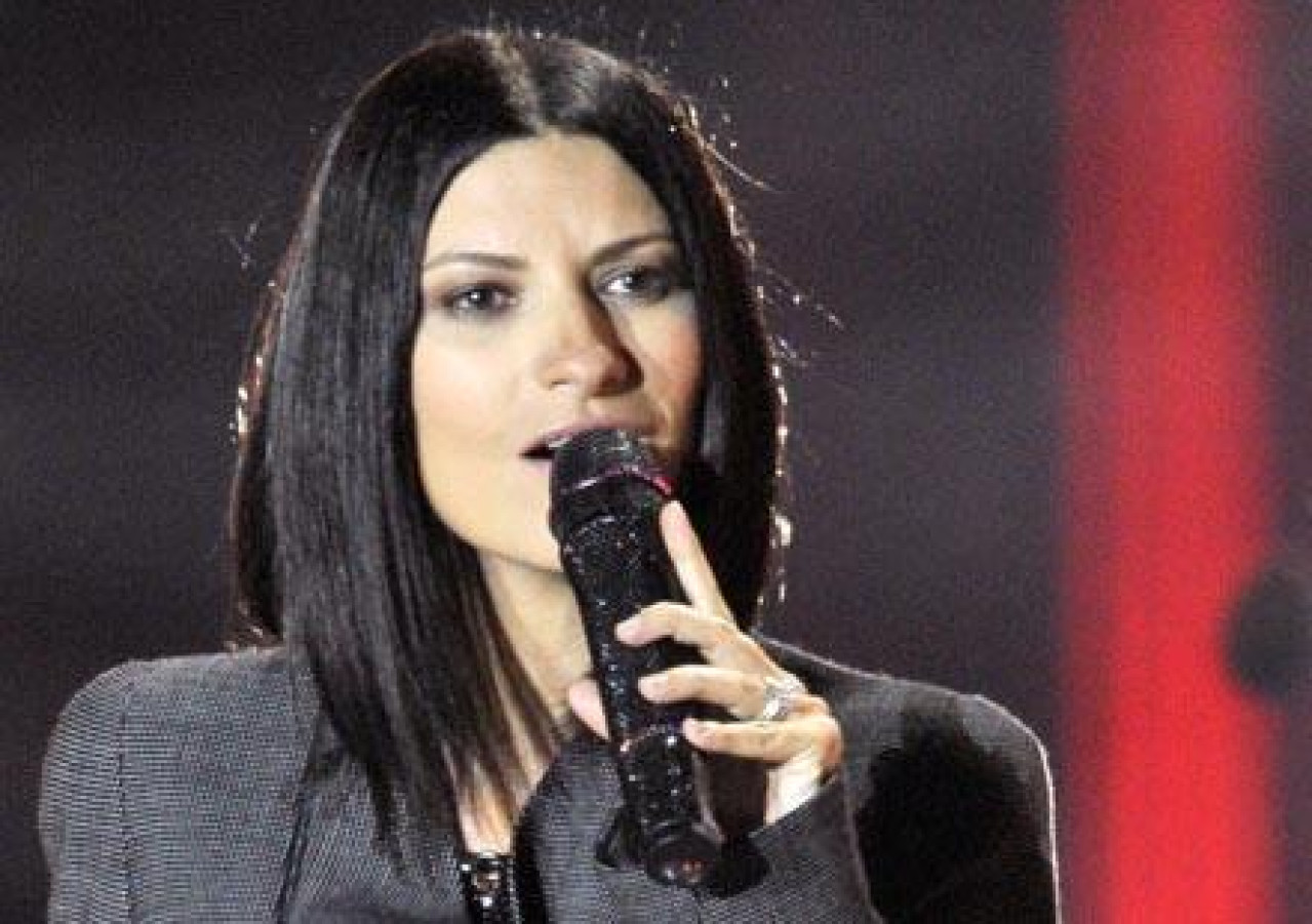 Laura Pausini à Lyon en mai Laura Pausini à Lyon en mai