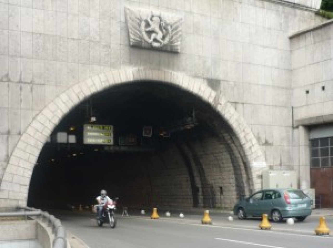 Le tunnel sous Fourvi&egrave;re ferm&eacute; ce soir