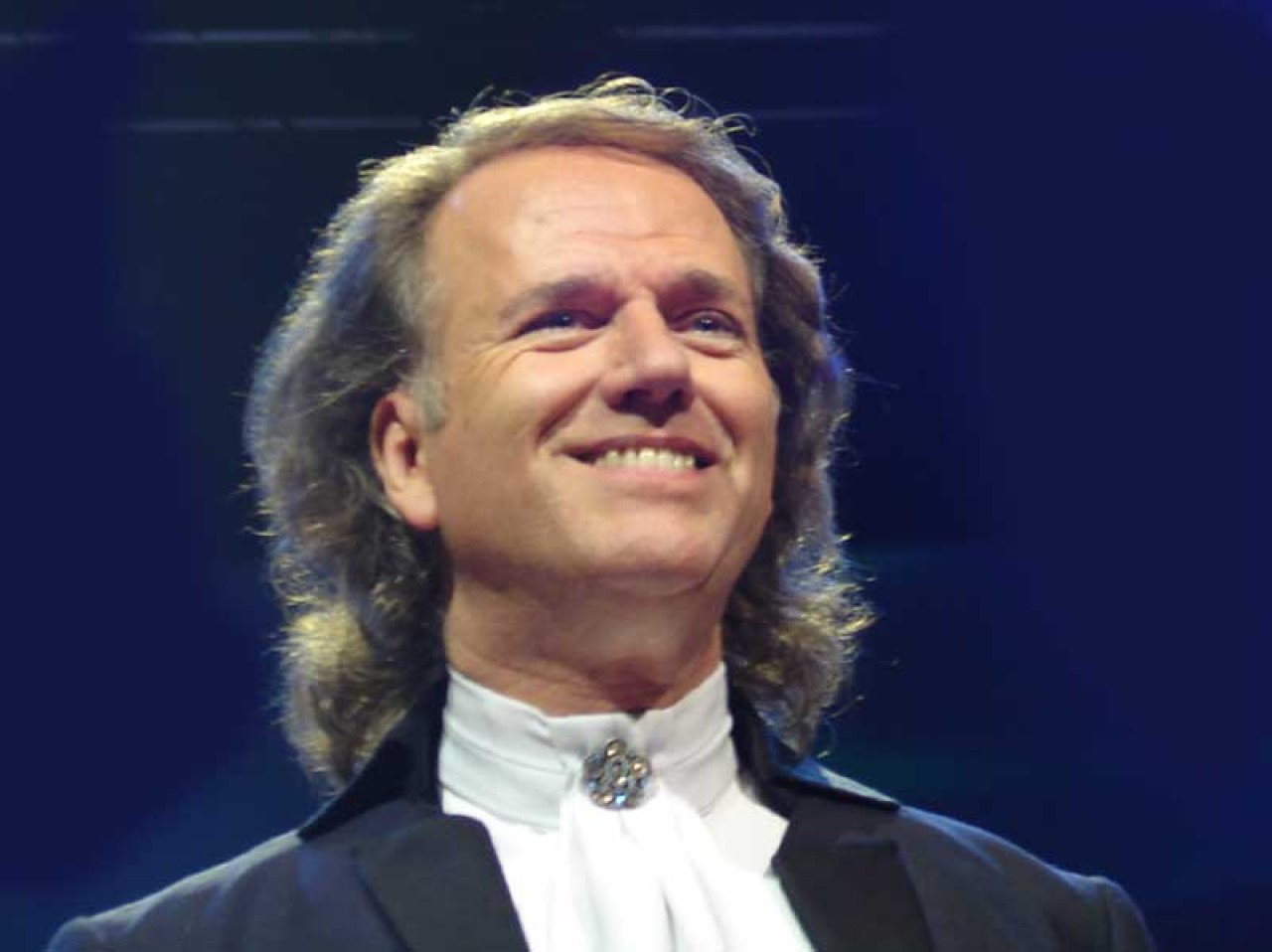André Rieu reporte sa date lyonnaise André Rieu reporte sa date lyonnaise
