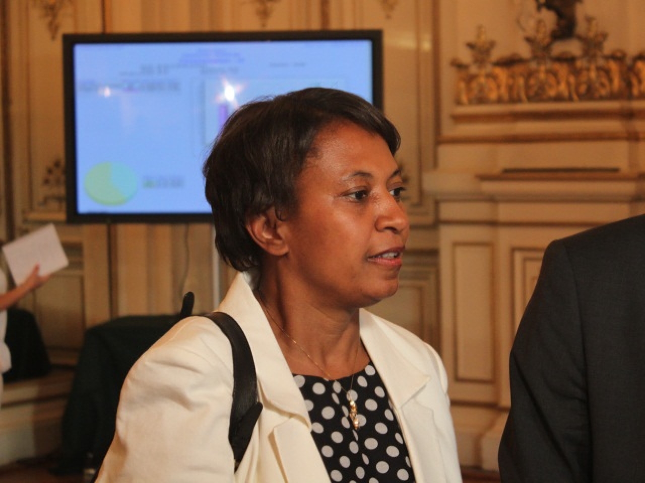 Entrée au gouvernement, Hélène Geoffroy quittera son poste de maire Entrée au gouvernement, Hélène Geoffroy quittera son poste de maire