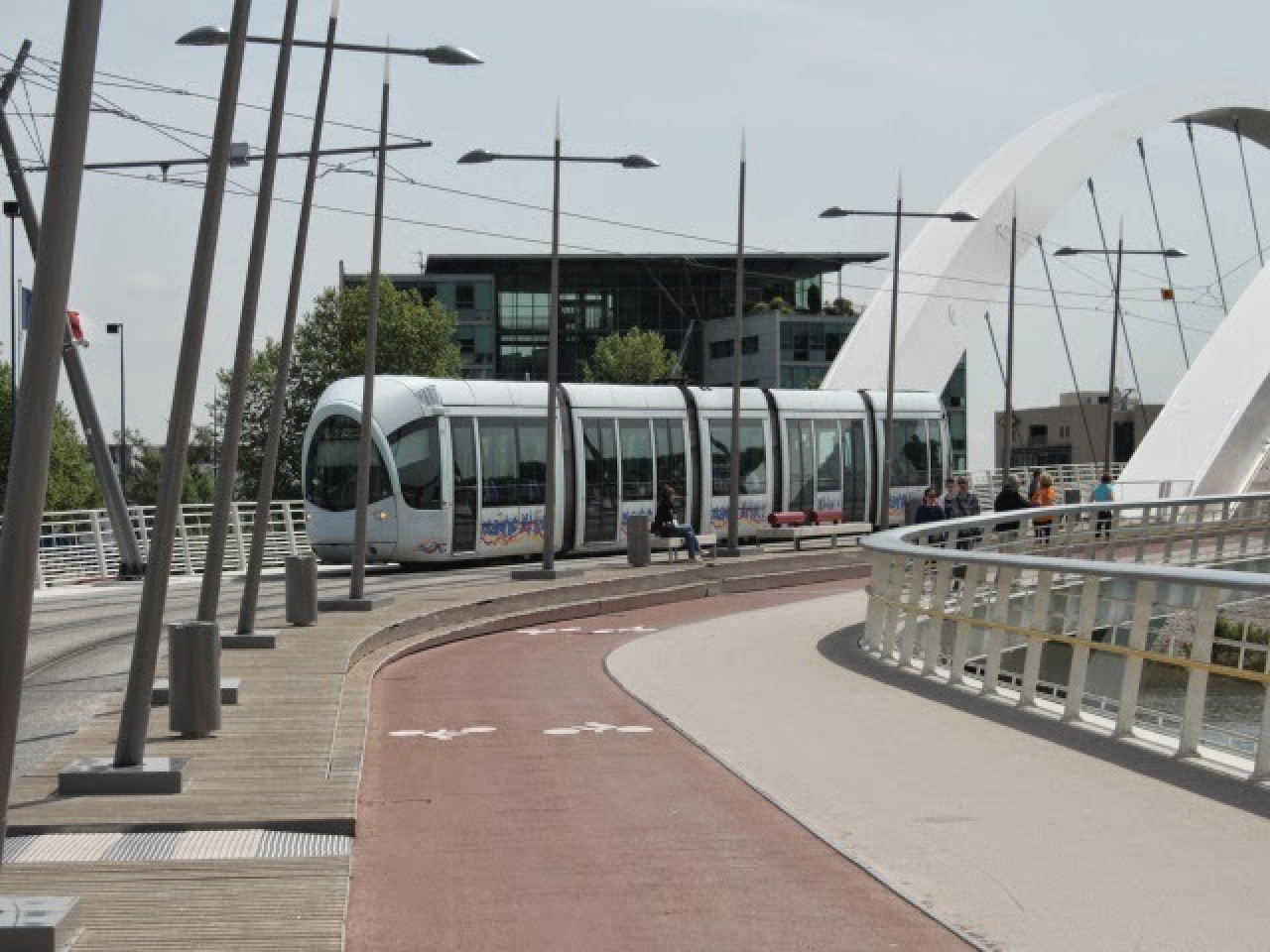 Lyon : interruptions ponctuelles pour la ligne T3 et perturbations de la ligne T4 du 28 mai au 4 juin Lyon : interruptions ponctuelles pour la ligne T3 et perturbations de la ligne T4 du 28 mai au 4 juin